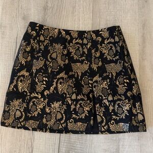 Bebe skirt